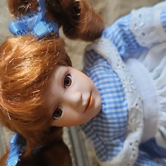 Wizard of Oz Dorothy Porcelain Doll Paradise Galleries - Picture 5 of 12